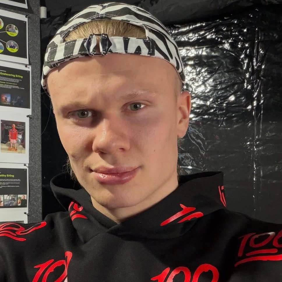 100 Emoji Hoodie