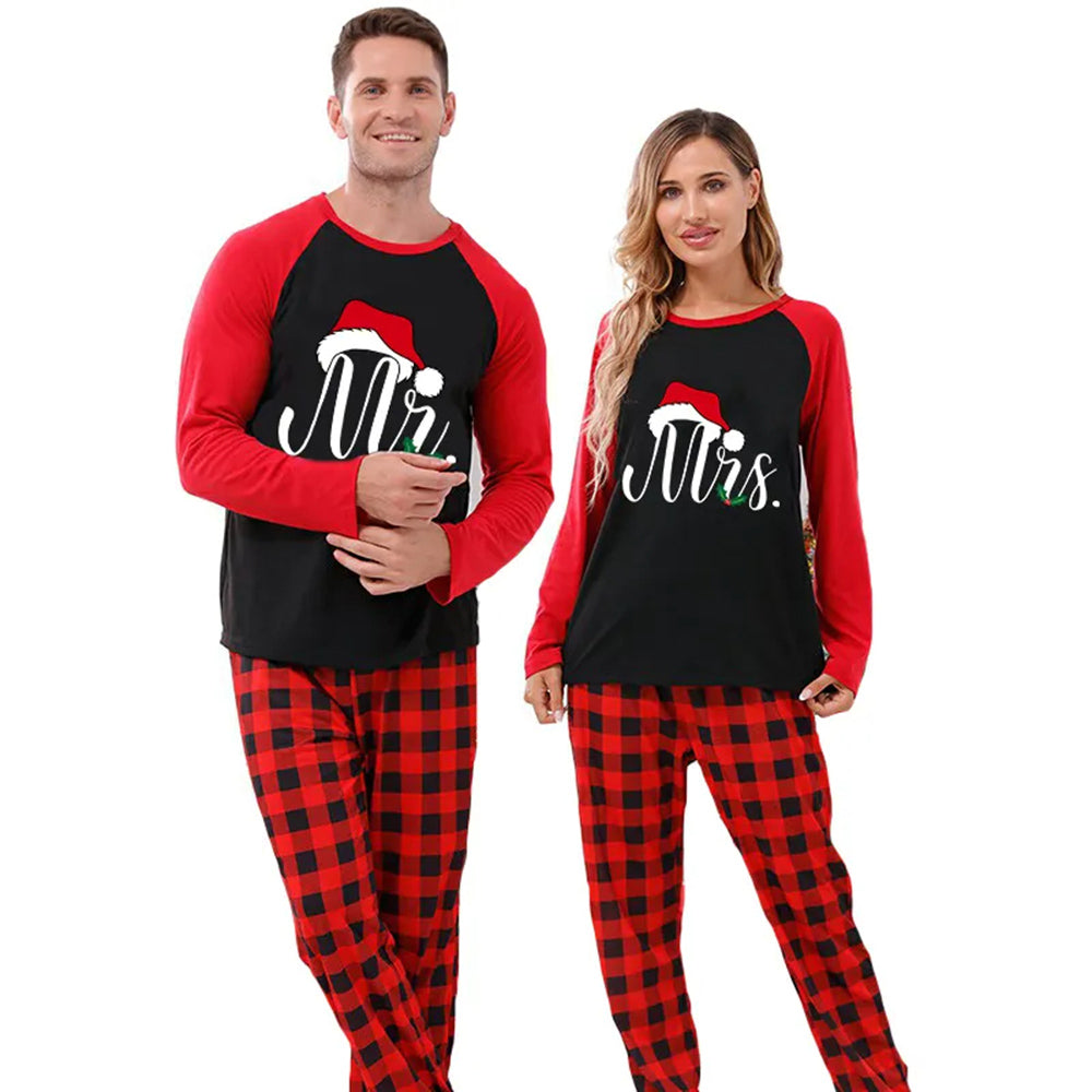 Santa Claus Hat Mr and Mrs Couple Pajamas 90Y-158