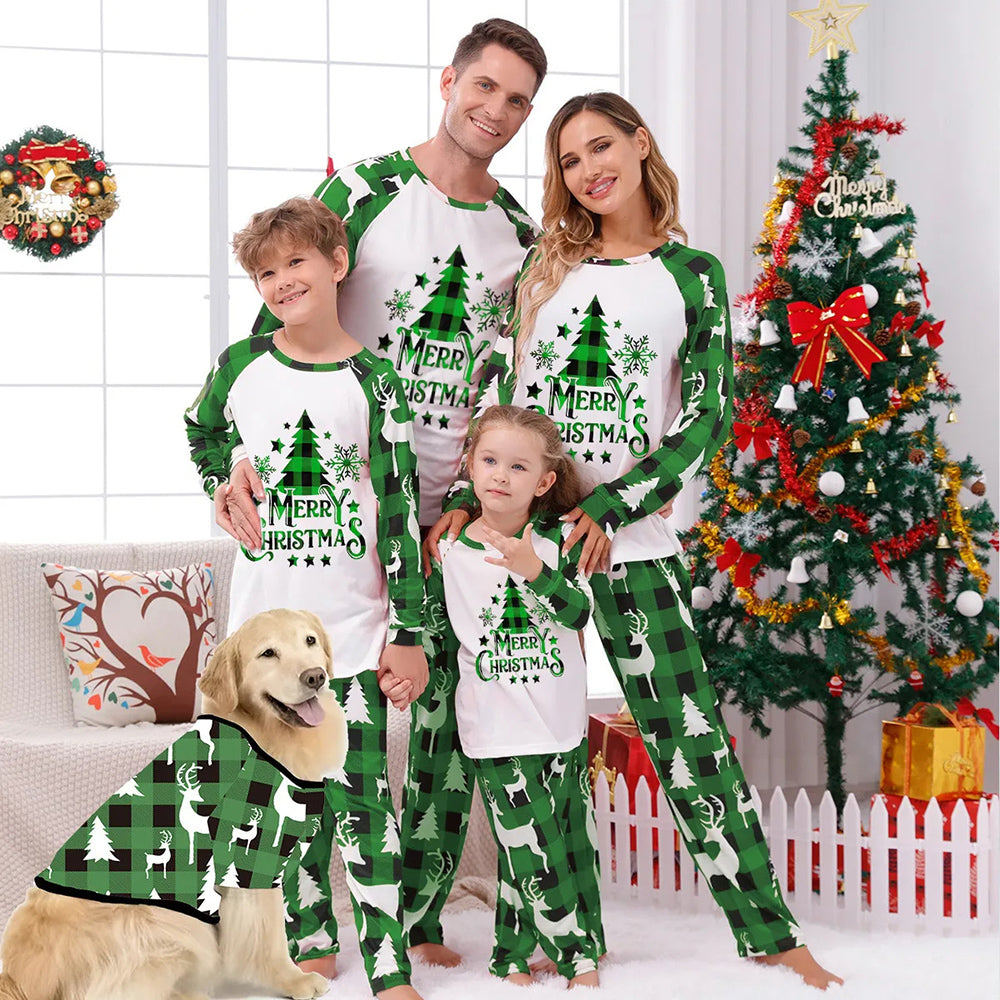 Merry Christmas Matching Pyjamas for Family and Dog 90Y-179